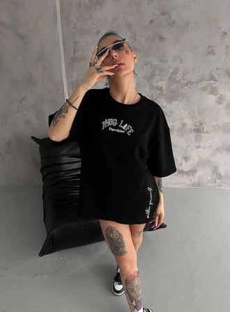 Marsilyan Unisex Tişört Siyah Bisiklet Yaka Oversize Fit İki İplik Baskılı