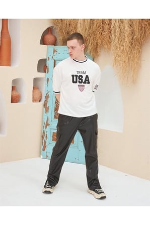 Nakış İşlemeli Ribanalı Oversize T-shirt - Beyaz