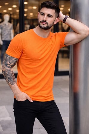 Erkek Body Tişört Bisiklet Yaka Slim Fit Likralı T-Shirt - Turuncu