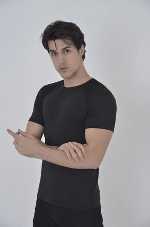 Omuz Fileli Slim Fit T-shirt - Siyah