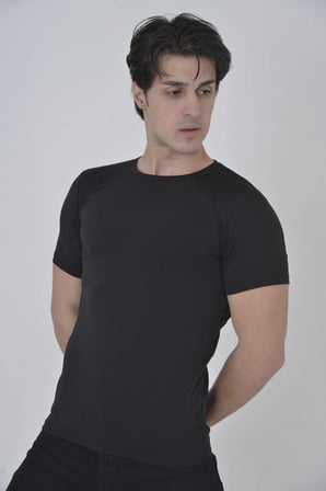 Omuz Fileli Slim Fit T-shirt - Siyah