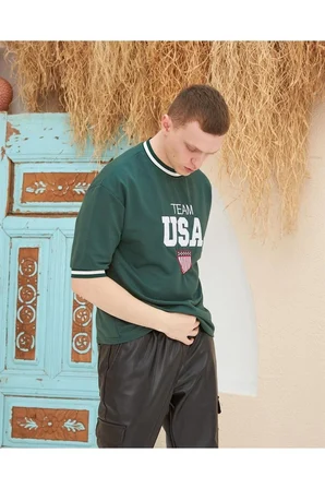 Nakış İşlemeli Ribanalı Oversize T-shirt - Yeşil