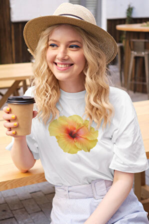 Sarı Hibiskus Çiçeği Baskılı Bisiklet Yaka Basic Trend Kadın T-shirt