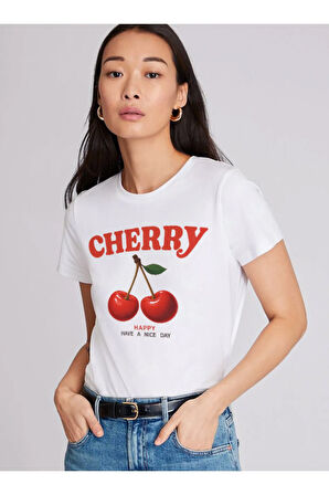 Cherry Baskılı Bisiklet Yaka Basic Trend Kadın T-shirt