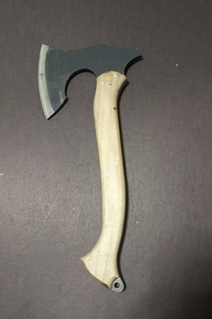 DepoTrend 40 cm Yekpare Çelik Kamp Baltası Ahşap Saplı Deri Kılıflı
