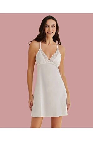 Kadın Pembe Çizgili & Beyaz Gecelik ve Sabahlık Takım D1.01.LL.02.004