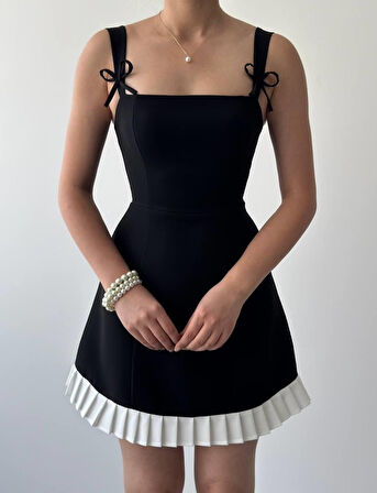 Steel Fiyonk Detay Elbise