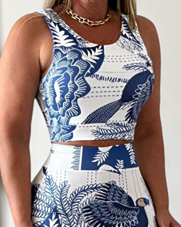 Kadın Sıfır Kollu Yuvarlak Yaka çiçekli Desenli Süprem Crop Ve Yırtmaçlı Etek Ikili Takım