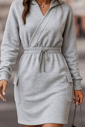 Kadın Uzun Kollu V Yakalı Kapşonlu Cep Detaylı şardonlu Iki Iplik Kısa Elbise