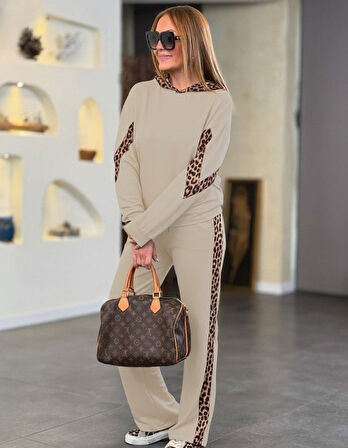 Kadın Uzun Kollu Leopar Detaylı Viskon Iki Iplik Eşofman Takımı