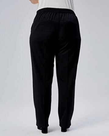 Dekorati̇f Düğmeli̇ Arka Bel Lasti̇kli̇ Büyük Beden Pantolon