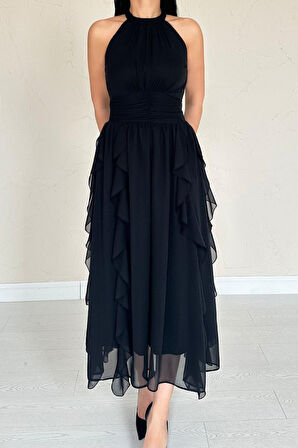 Siyah Önü Büzgülü Fırfırlı Elbise