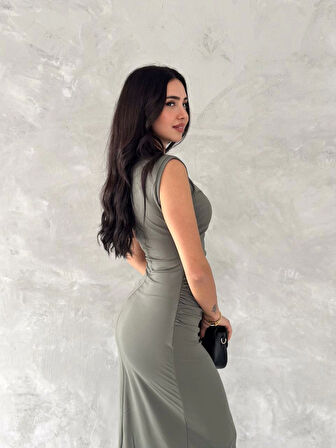 Kolsuz Yırtmaçlı Uzun Maxı Boy Elbise - Yeşil