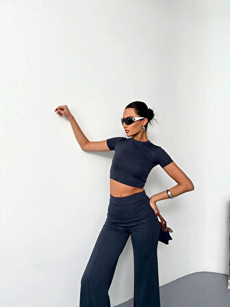 Osy Modal Yumuşak Dokulu Kumaş Kısa Kollu Crop Alt Ispanyol Paça Pantalon Ikili Takım - Füme