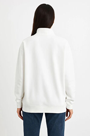 Üç İplik Dık Yaka Yarım Fermuarlı SweatShirt - Beyaz