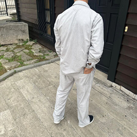 Erkek Kadife Oversize Takım - Gömlek Ve Pantolon İkili Set Füme Corduroy Şıklığı, Rahat Ve Zarif Duruş Yumuşak Dokulu Kadife Kumaş, Düğmeli Gömlek Üst Ve Lastikli Pantolon Alt Parça Ile Gün Boyu Konfor- Gri