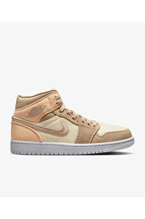 Air Jordan 1 Mid SE Spor Ayakkabısı DV0427-102 (YARIM NUMARA BÜYÜK ALMANIZI ÖNERİYORUZ)