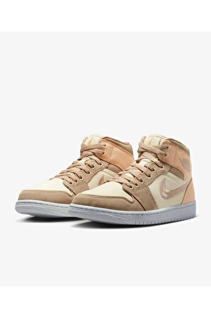 Air Jordan 1 Mid SE Spor Ayakkabısı DV0427-102 (YARIM NUMARA BÜYÜK ALMANIZI ÖNERİYORUZ)