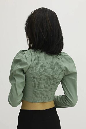 Sırt Lastikli Dekolteli Deri Bluz Yeşil - P-019690