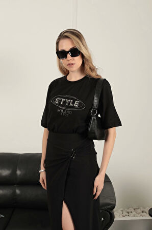 Süprem Kumaş Taş Detaylı Kadın Tişört-Siyah