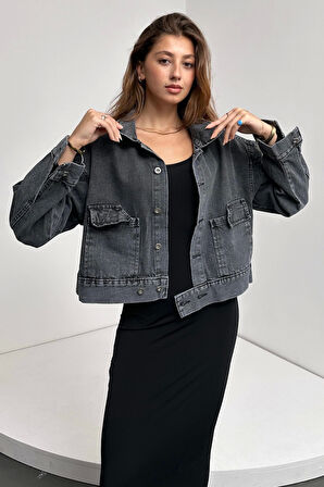 Çift Cep Beli Düğme Detaylı Denim Ceket