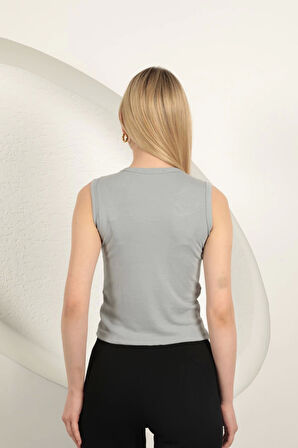 Çilek Viskon Kumaş Basic Bluz-Gri