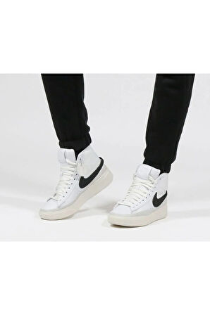 Blazer Phantom Mid Günlük Spor Aysakkabı Dx5800-100 (YARIM NUMARA BÜYÜK ALMANIZI ÖNERİRİZ)