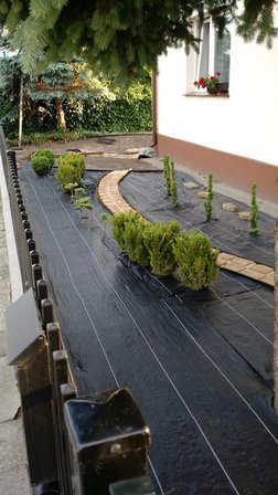 Geosu Siyah Düz Peyzaj Sınırlayıcı 25 Metre( 10 x 2,5 M)Çim/mıcır Ayracı,bordür,taş,toprak,çim Bariyeri