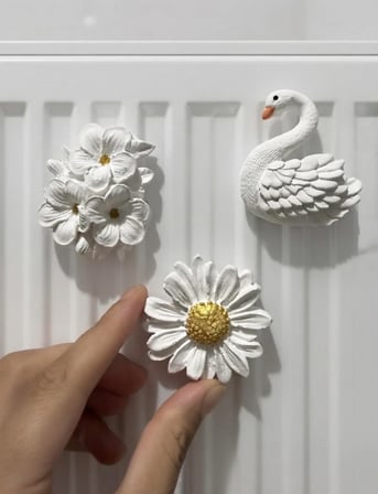 El Yapımı Hediyelik Magnet Seti | Çiçek & Kuğu Figürlü | Vernikli & Mıknatıslı Dekoratif Magnet
