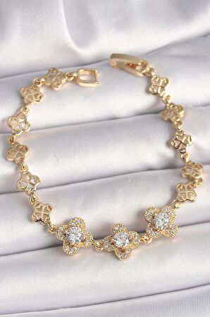 Dodes Pirinç Gold Renk Zirkon Taşlı Yonca Model Kadın Bileklik TG27BB7969