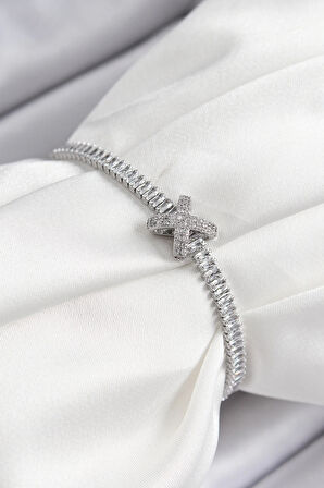 Dodes Pirinç Zirkon Taşlı X Detaylı Su Yolu Model Gümüş Renk Asansörlü Kadın Bileklik TG27BB7467