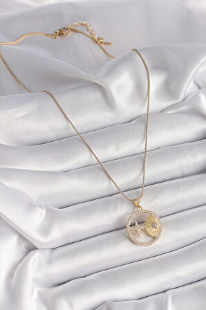 Dodes Dodes 316L Çelik Gold Renk Zincir Zirkon Taşlı Yıldız İşleme Madalyon Model Kadın Kolye TG27BKO9636