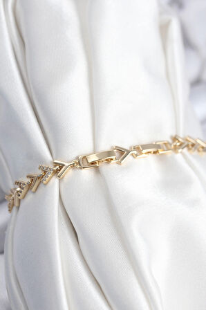 Dodes Pirinç VIP Seri Gold Zirkon Taşlı Balık Sırtı Model Kadın Bileklik TG27BB7921