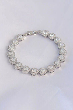 Dodes Dodes Vip Seri Pirinç Zirkon Taşlı Gümüş Renk Kalp Model Bileklik TG27BB6073