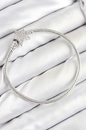 Dodes Dodes Pirinç Charm Zirkon Taşlı Yıldız Model Gümüş Renk Kadın Bileklik TG27BB7804