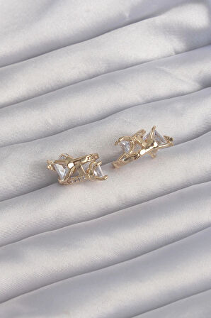 Dodes Pirinç Gold Renk İri Zirkon Taşlı Kıvrımlı Minimal Kelebekli Halka Küpe TG27BKP9289