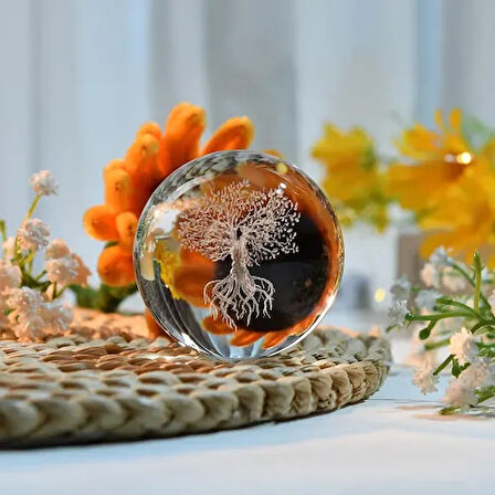 Dodes Işıklı Ağaç Figürlü Ahşap Altlıklı Cam Küre (6 cm)