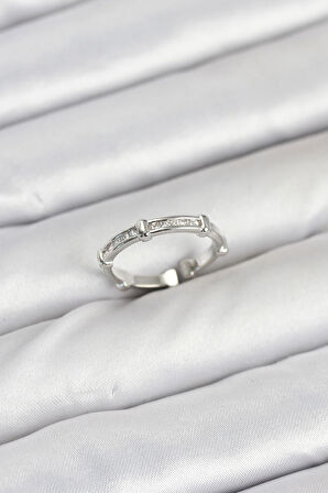 Dodes Dodes Pirinç Gümüş Renk Kemik Model Zirkon Taşlı Kadın Yüzük TG27BYK3889