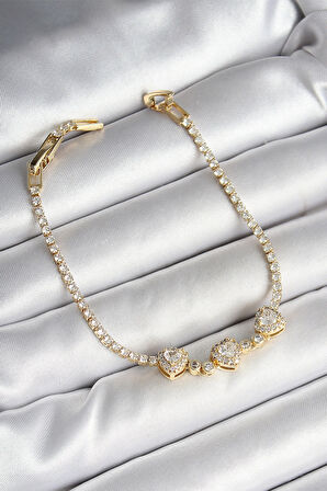 Dodes Pirinç Sıralı Kalp Figürlü Zirkon Taşlı Gold Renk Kadın Bileklik TG27BB6981