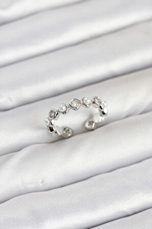 Dodes Pirinç Gümüş Renk Zirkon Taşlı İncili Kadın Yüzük TG27BYK3877