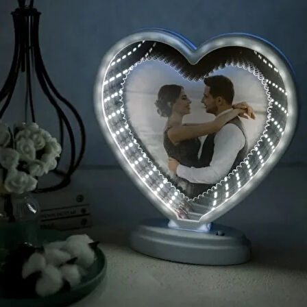 Dodes Derinlik Gösteren Kalp Sihirli Ayna