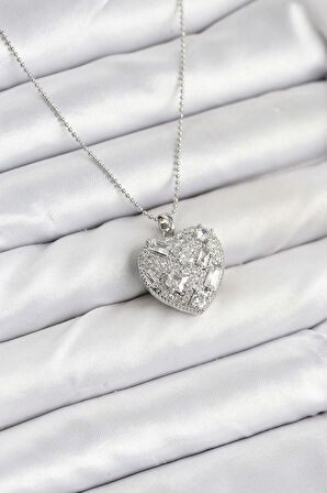 Dodes Dodes 316L Çelik Zincir Gümüş Zirkon Taşlı Kalpli Kadın Kolye TG27BKO10625
