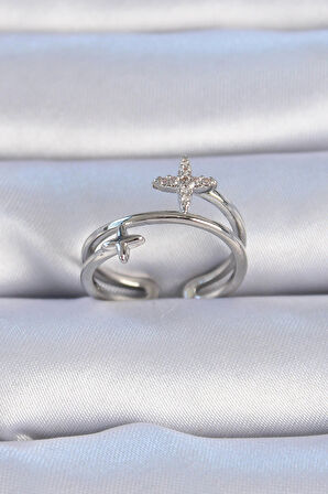 Dodes Dodes Pirinç Gümüş Renk Zirkon Taşlı Yıldız Model Kadın Yüzük TG27BYK3329