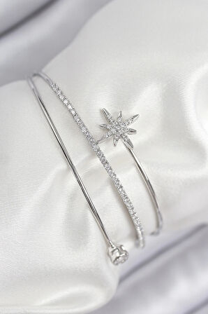 Dodes Pirinç Zirkon Taşlı Kutup Yıldızı Model Gümüş Renk Kadın Bileklik TG27BB7904