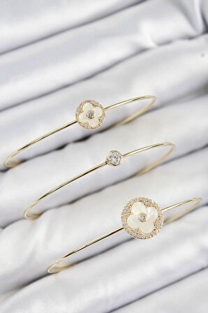 Dodes Dodes Pirinç Zirkon Taşlı Yonca Model Gold Renk Vip 3'lü Kadın Bileklik TG27BB7336