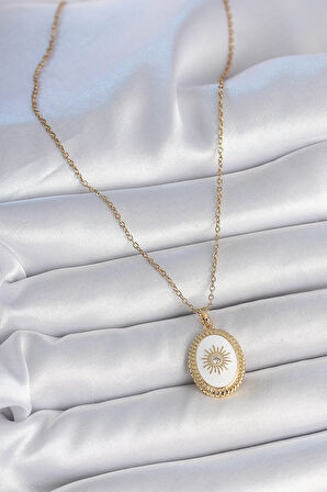 Dodes 316L Çelik Gold Renk Zincir Beyaz Mineli Güneş İşlemeli Zirkon Taş Detaylı Madalyon Model Kadın Kolye TG27BKO10055