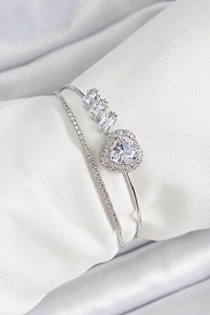 Dodes Dodes Pirinç Gümüş Renk Kalpli Zirkon Taşlı Kadın Bileklik TG27BB7065