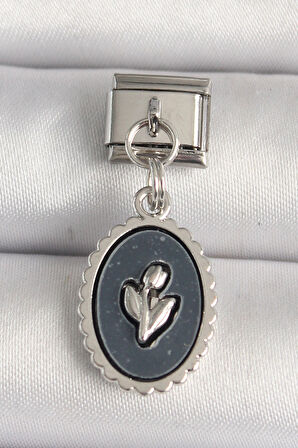 Dodes Dodes 316L Çelik Gümüş Renk Çiçek İşlemeli Siyah Portre Model Nomination Charm TG27BC1215