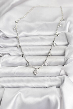 Dodes Dodes Zirkon Taşlı Kutup Yıldızı Model Pirinç Gümüş Renk Kadın Kolye TG27BKO10658