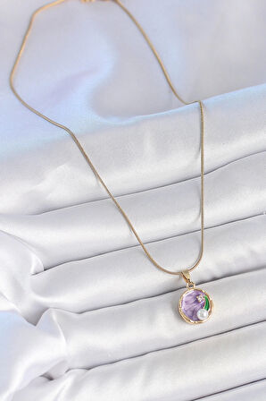 Dodes 316L Çelik Gold Renk Zincir Mor Çiçek İşlemeli Zirkon Taş İnci Detaylı Minimal Portre Model Kadın Kolye TG27BKO10134